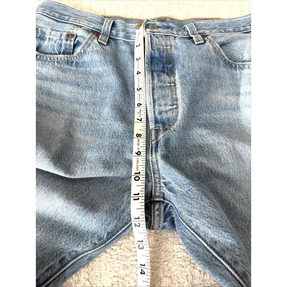 Levi’s 501 Jeans Mens 29x28 Distressed Light Blue